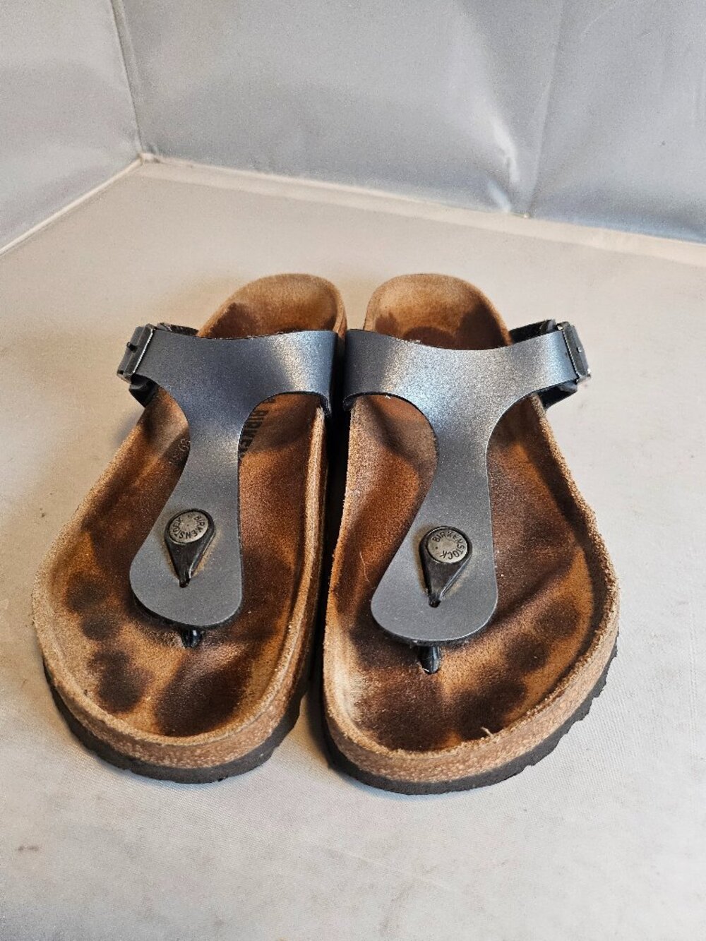 BIRKENSTOCK Metallic Black Gizeh Sandal 38
